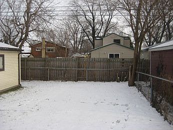 2nd image of 26074 Groveland St