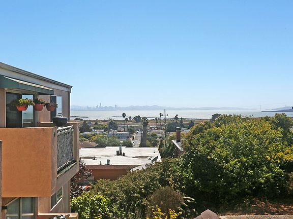 5th image of 5400 Highland Ave APT 7