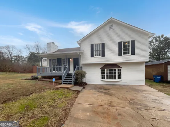 99 Wendy Way, Douglasville, GA 30134