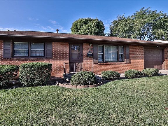 3rd image of 3204 Barbara Dr