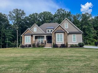 3180 Hidden Lake Rd, Dalton, GA 30721