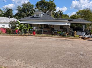 14 Peters St, Martinsville, VA 24112