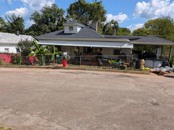 14 Peters St, Martinsville, VA 24112