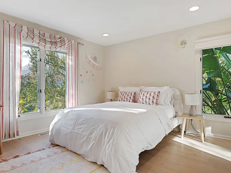 320 Calle Elegante — Photo 15