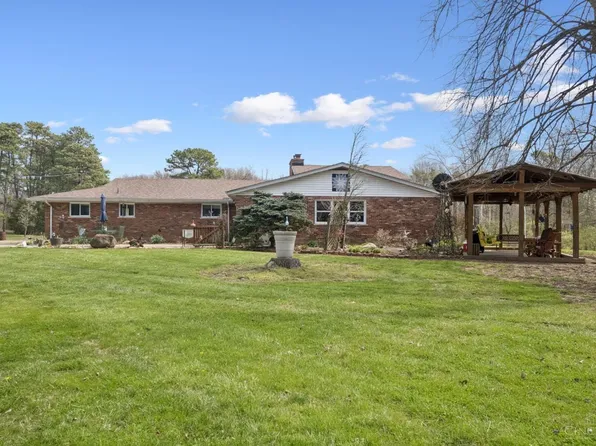 3911 Campbell Rd, Fayetteville, OH 45118