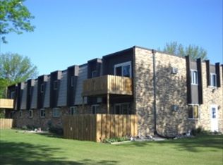 715 32nd Ave N APT 201, Fargo, ND 58102