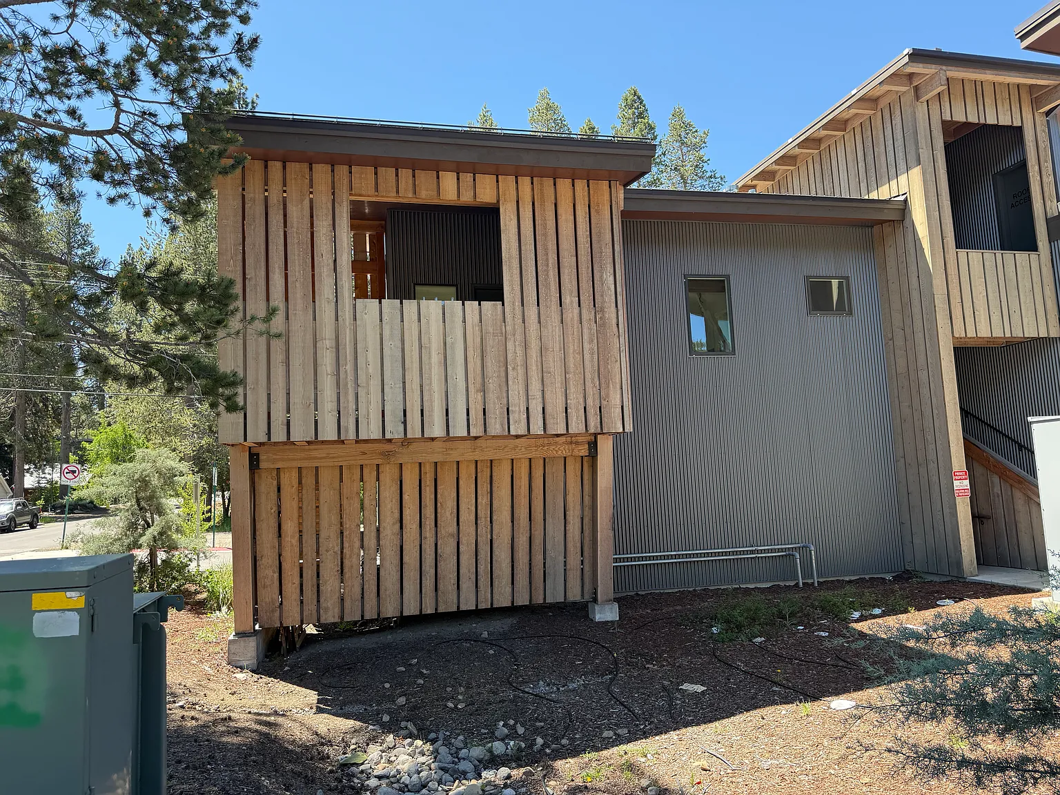 2 bed, 788 sqft, $2,500 — Photo 2