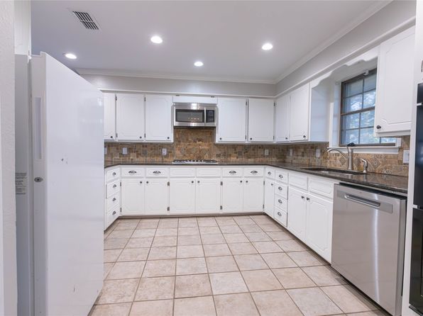 349 County Road 3528, Saltillo, TX 75478
