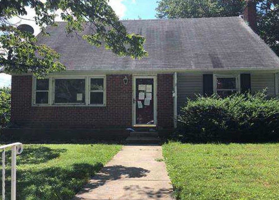 1st image of 307 Marsh Ln