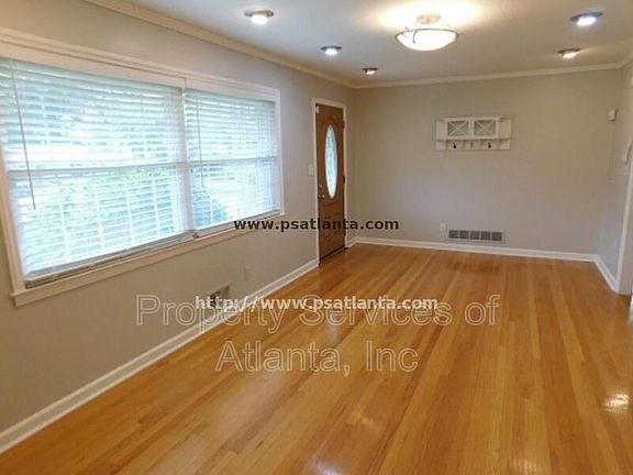 5th image of 3672 Wisteria Ln SE