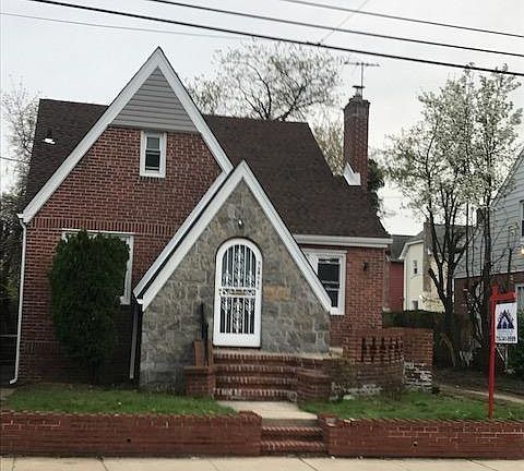 3rd image of 21812 118th Ave