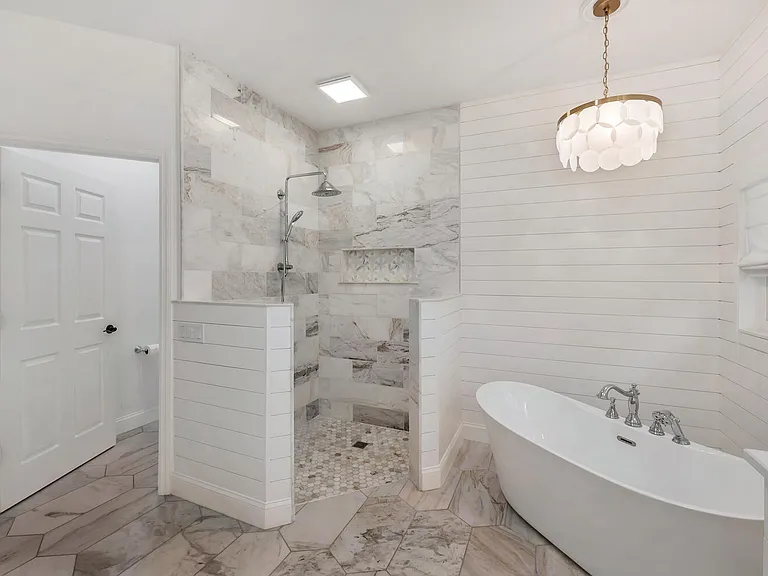 3110 70th St SW — Photo 26