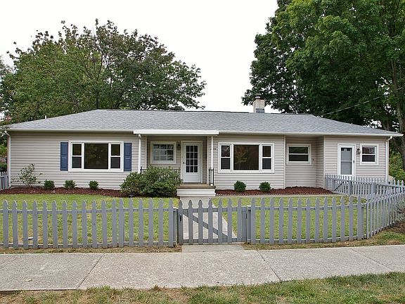 2nd image of 2654 Avenel Ave SW