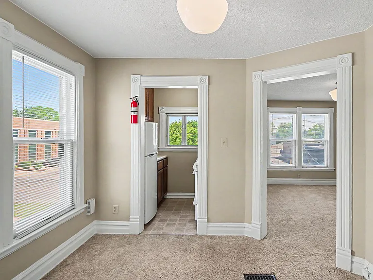 Apt 3 Entry Area