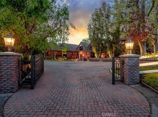 24363 Rolling View Rd, Hidden Hills, CA 91302