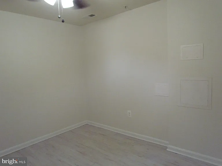 23220 Spalding Ln — Photo 13