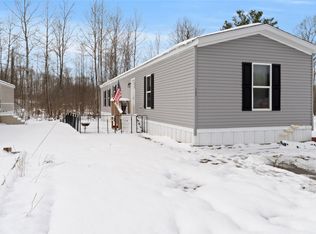 123 Primrose Ln, Edinboro, PA