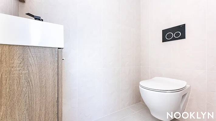 Rented by Nooklyn NYC LLC | media 9