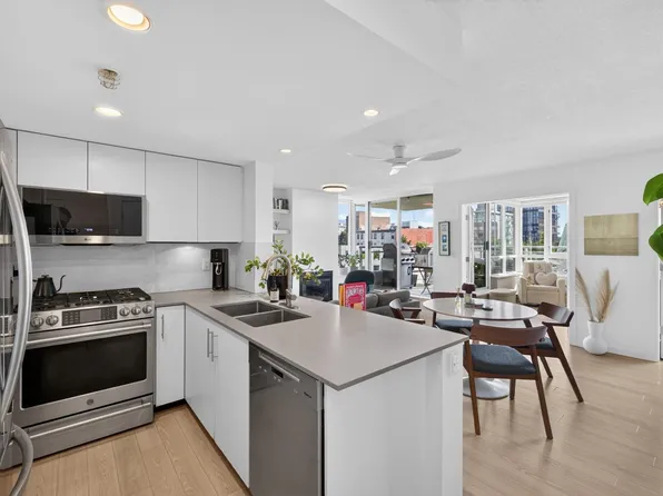 120 Milross Ave #502, Vancouver, BC V6A 4K7