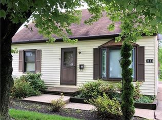 1633 Bradford St NW, Warren, OH