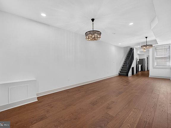 5th image of 3031 Elliott St