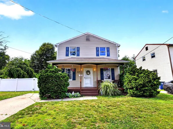 210 Washington Ave, Laurel Springs, NJ 08021