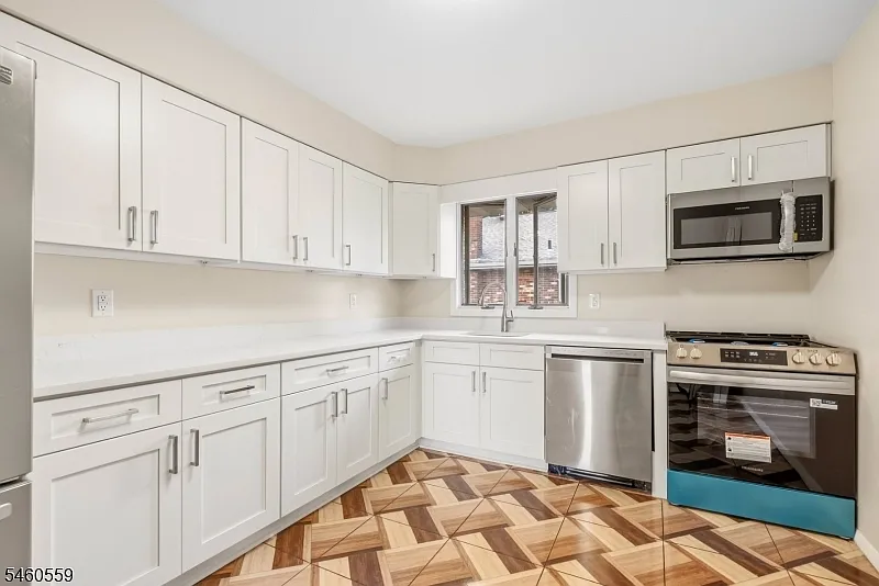 415 Morningside Ave