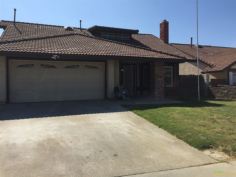 1st image of 220 Jojo Ct