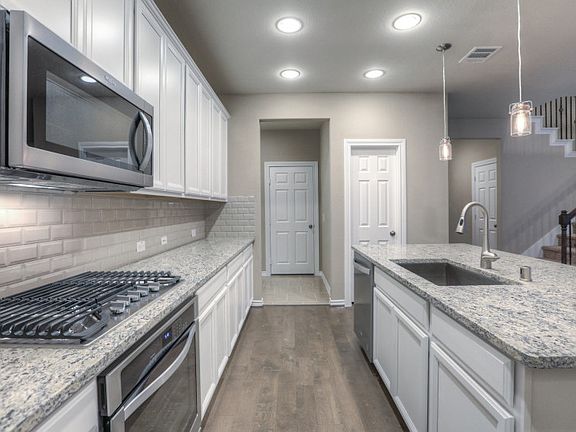 Spacious Kitchen