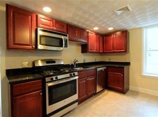 8 Douglas St #2, Cambridge, MA 02139