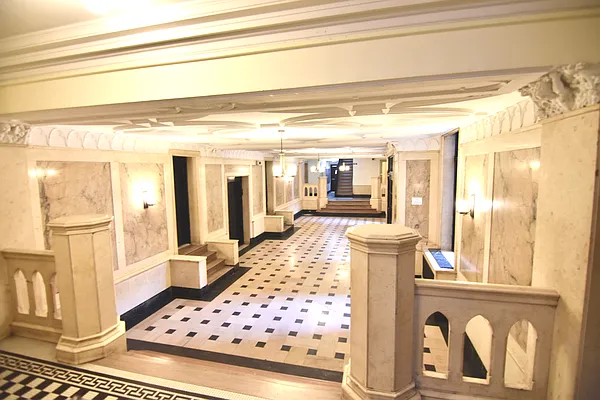 Rented by Bohemia Realty Group | media 8