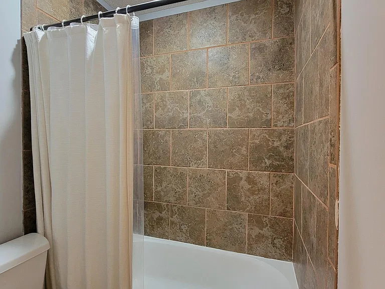 1865 W Ferrel Dr — Photo 27