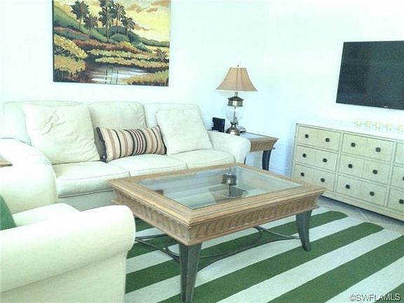 4th image of 480 5th St S APT 205