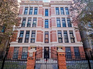 3545 N Fremont St APT 2S, Chicago, IL 60657