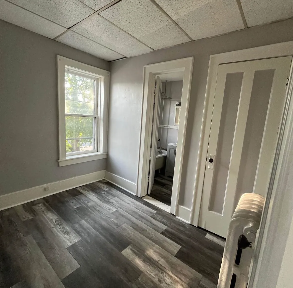 1 bed, $915 — Photo 3