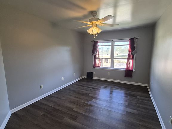 2nd image of 1204 Salt Springs Rd #1