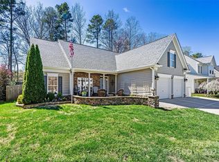 7331 Sedgebrook Dr W, Stanley, NC 28164