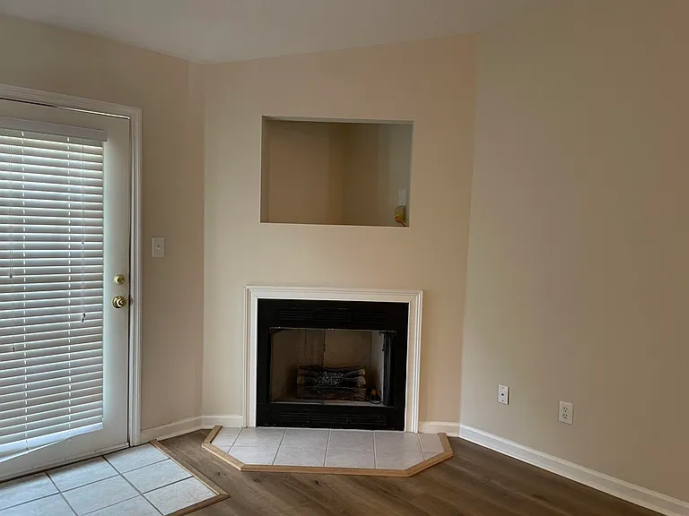 1310 Triple Tree Ln SW — Photo 10