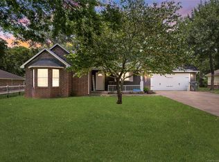 112 N Supernaw St, Skiatook, OK 74070