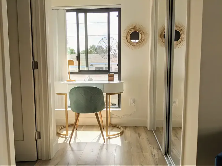 431 Indiana Street — Photo 21