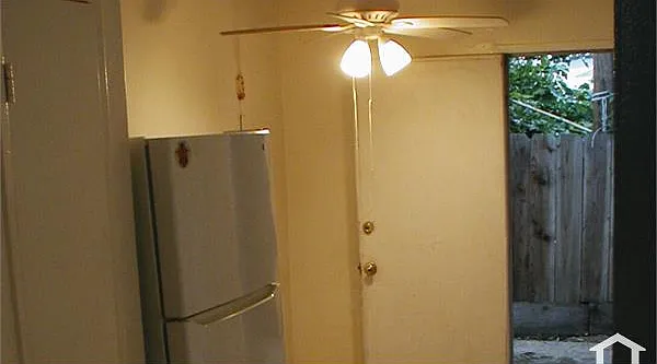 4510 E Thomas Ave #C — Photo 2