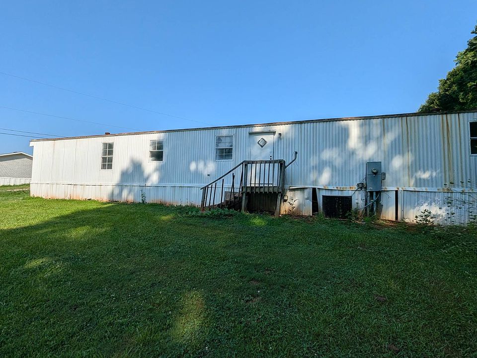 1st image of 109 Oakwood Dr