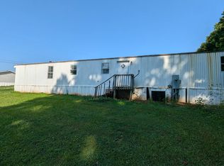 109 Oakwood Dr, Gaffney, SC 29341