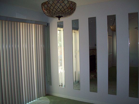 2nd image of 1410 Ariel Ln