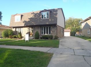 5316 W Stoney Creek Dr, Oak Lawn, IL 60453