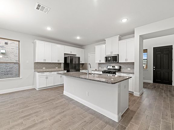 4th image of 3832 Jan Camille Ct