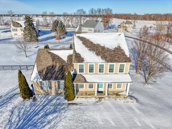 11246 Huckleberry Ln #117, Grass Lake, MI 49240