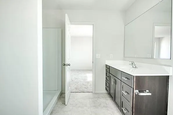 2482 S 243rd Dr — Photo 10
