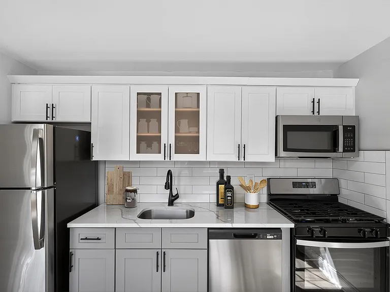 Elevate your lifestyle at Eagle Rock Apartments at Woodbury, where modern kitchens feature stainless steel appliances and elegant finishes. Enjoy spacious living and a welcoming community. Schedule your tour today to see your new home!