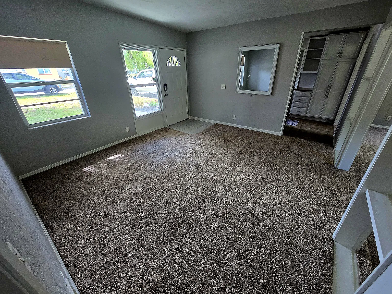3 bed, 1326 sqft, $2,200 — Photo 3